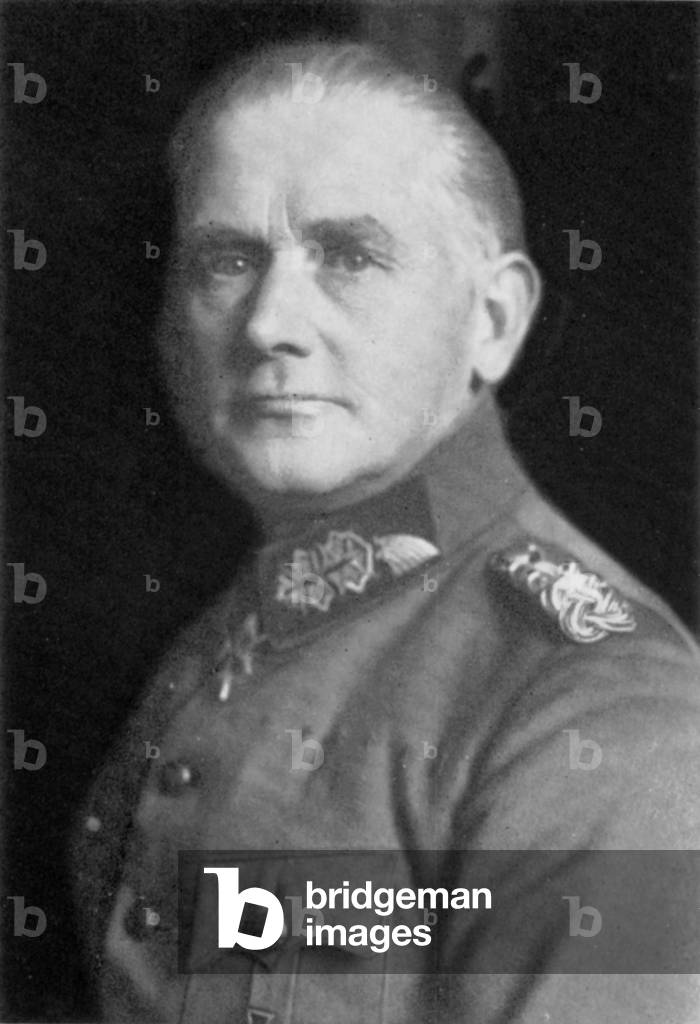 Werner von Blomberg, 1933 (b/w photo)