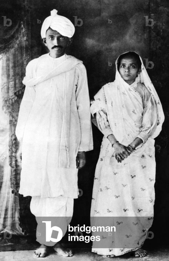 Mahatma Gandhi and his wife Kasturba, 1915