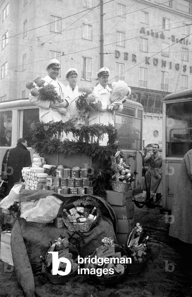 Honoring the top three traffic policemen of Munich, 1952 (b/w photo)
