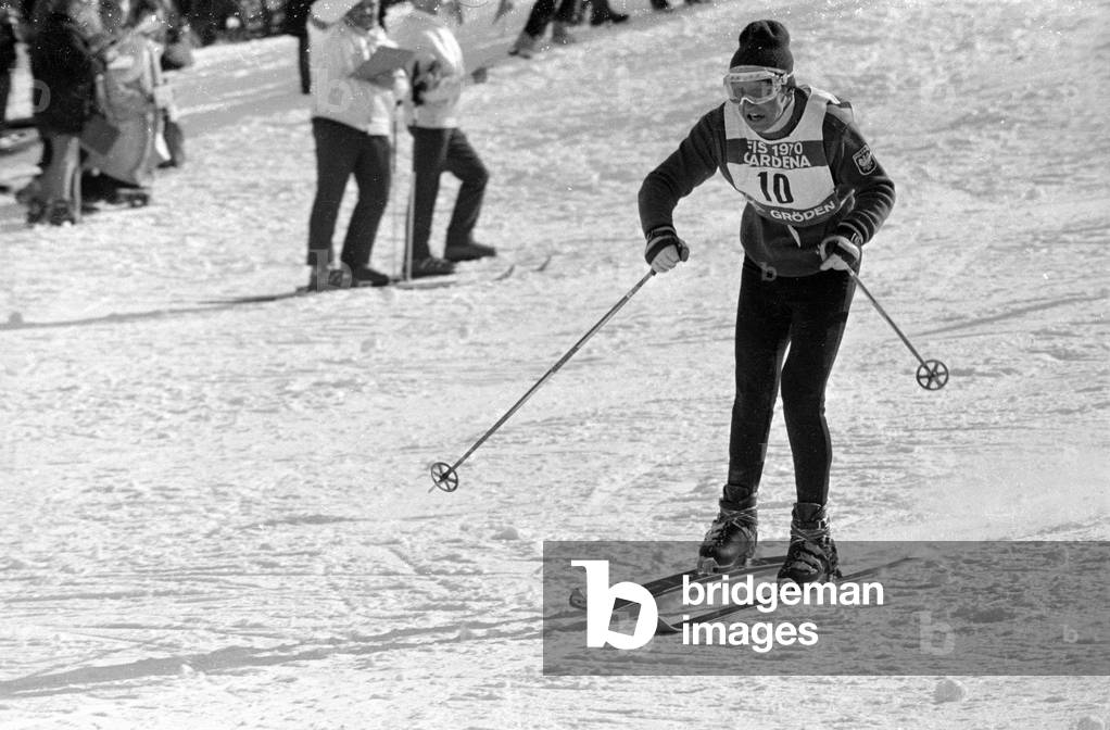 Slalom competition at the Alpine World Ski Championships in Val Gardena, 1970 (b/w photo)