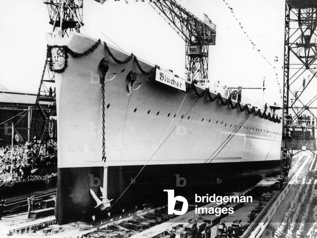 Launch of the heavy cruiser 