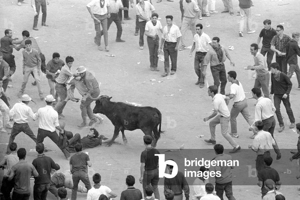 Bullfighting festival in Pamplona, 1965 (b/w photo)