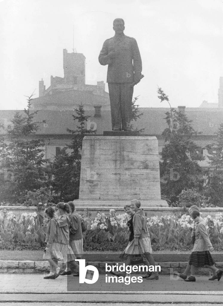 Stalin monument in East Berlin, 1953 (b/w photo)