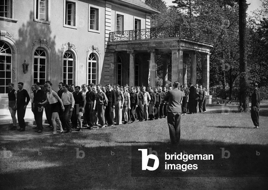 Sport in the Reich Press School in Berlin-Dahlem, 1936 (b/w photo)