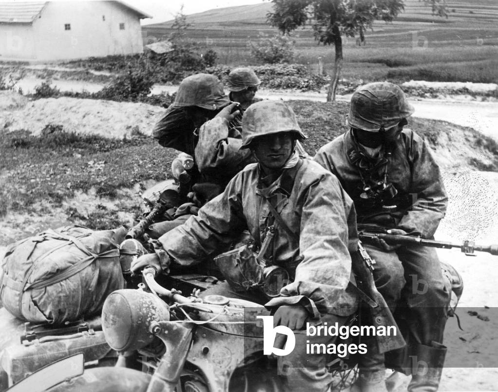 Motorcycle troops of the Waffen-SS, 1941 (b/w photo)