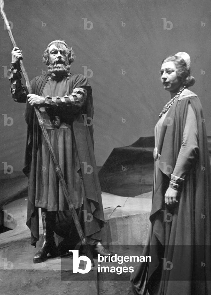 Nibelungen scene by Richard Wagner (b/w photo)