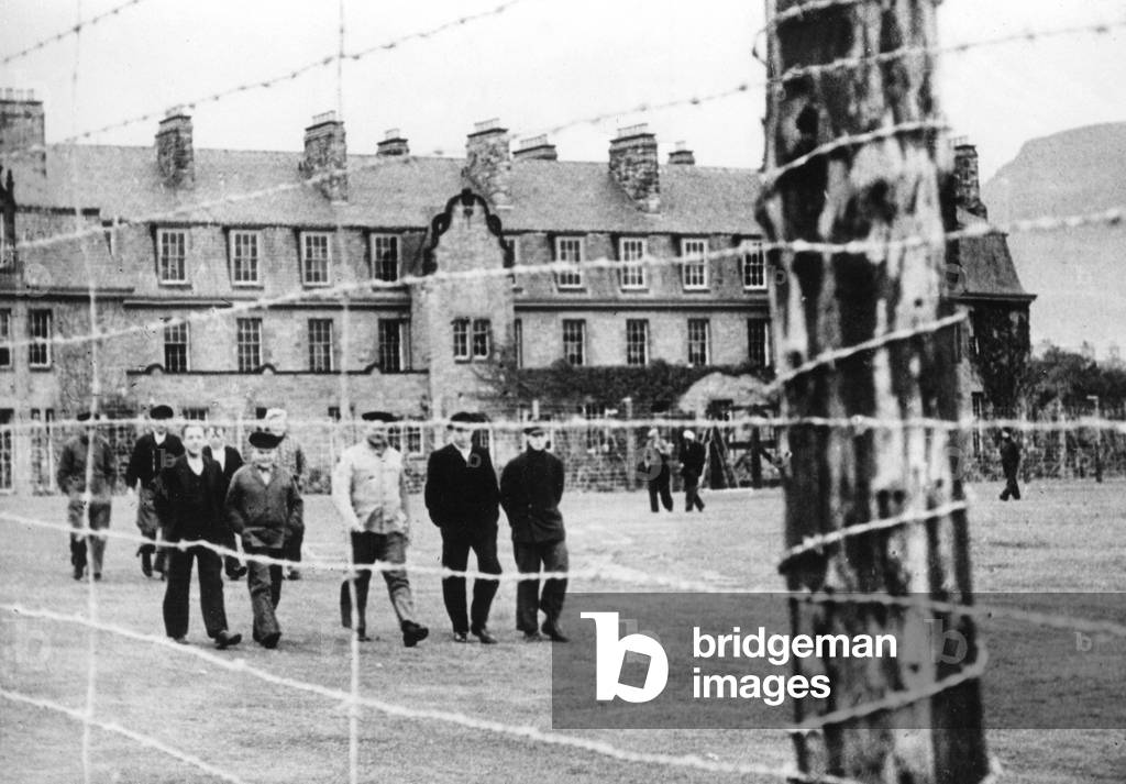 German prisoners of war in England, 1939 (b/w photo)
