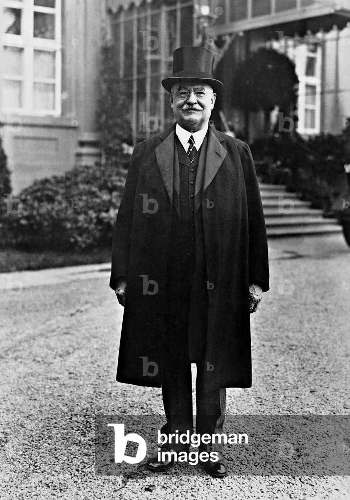 Friedrich Carl Duisberg, 1927 (b/w photo)