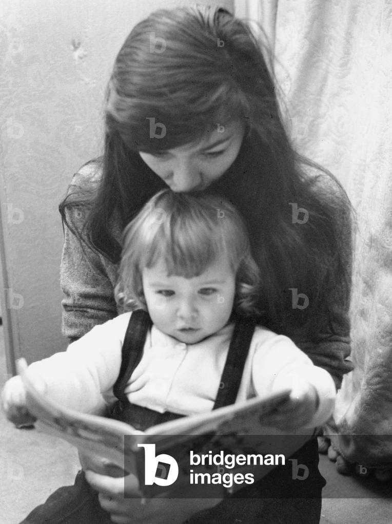 Juliette Greco with daughter Laurence, 1957 (b/w photo)