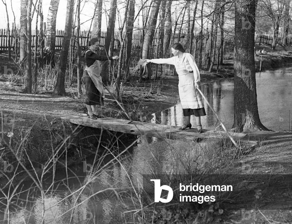 Polish-German border through a farm, 1939