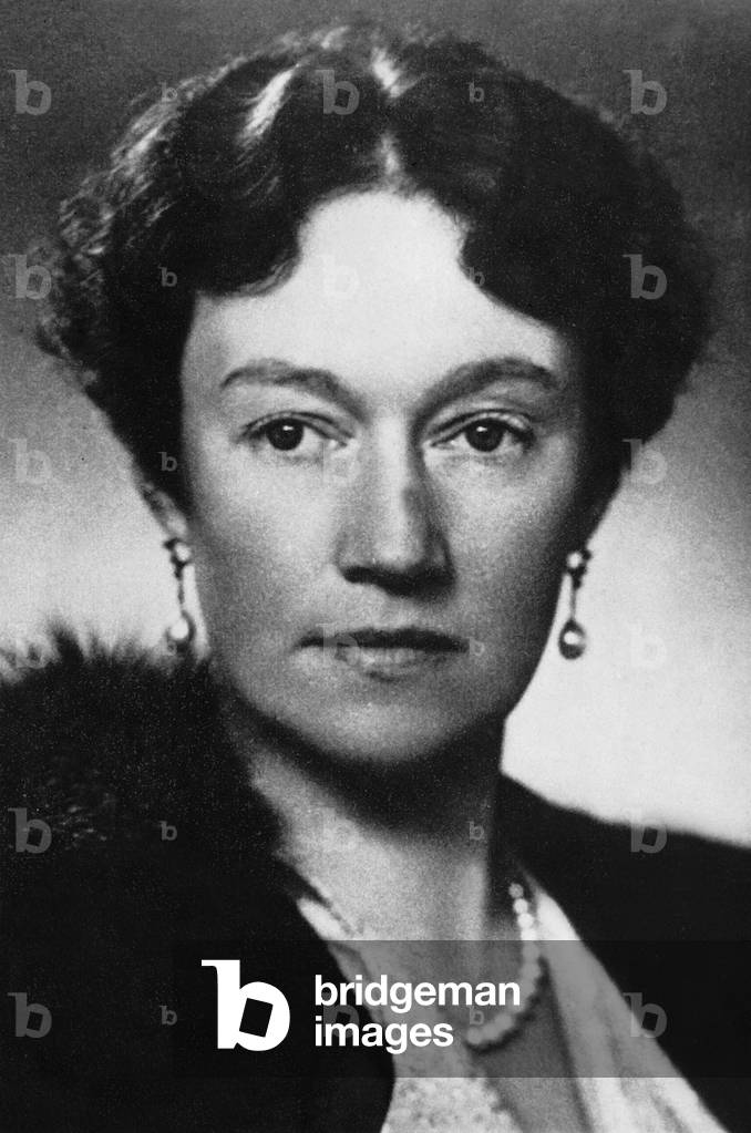 Grand Duchess Charlotte of Luxembourg, 1916 (b/w photo)
