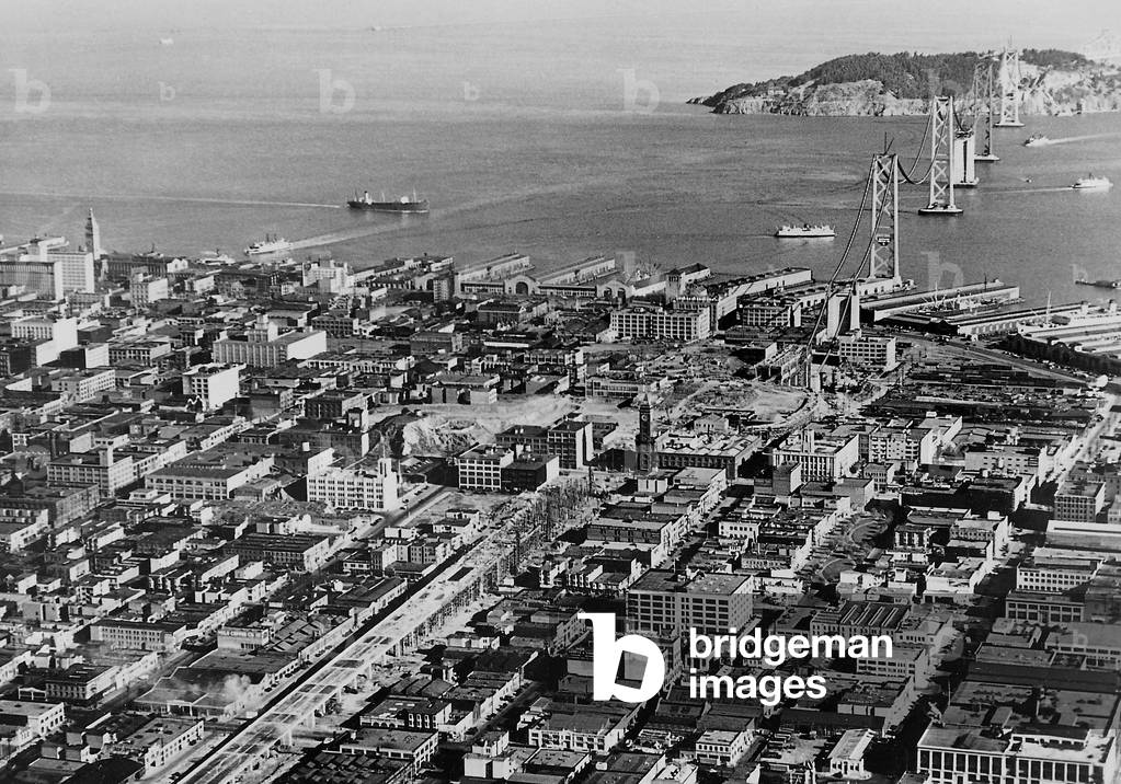 Construction of the Oakland Bay Bridge in San Francisco, 1935 (b/w photo)