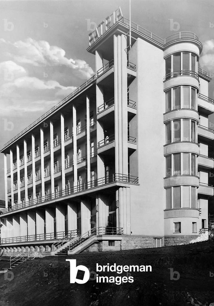 Hotel 'Patria' in Krynica, 1935 (b/w photo)