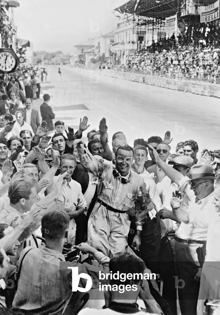 Rudolf Caracciola as winner at the 'Coppa Acerbo', 1938 (b/w photo)