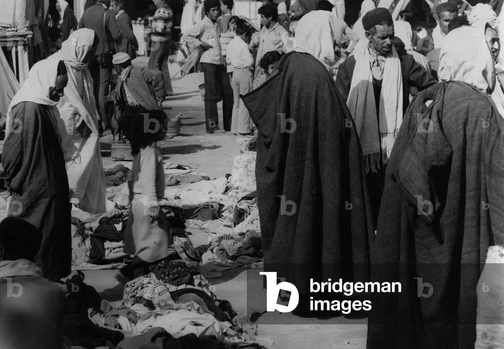 People in Tunisia (b/w photo)
