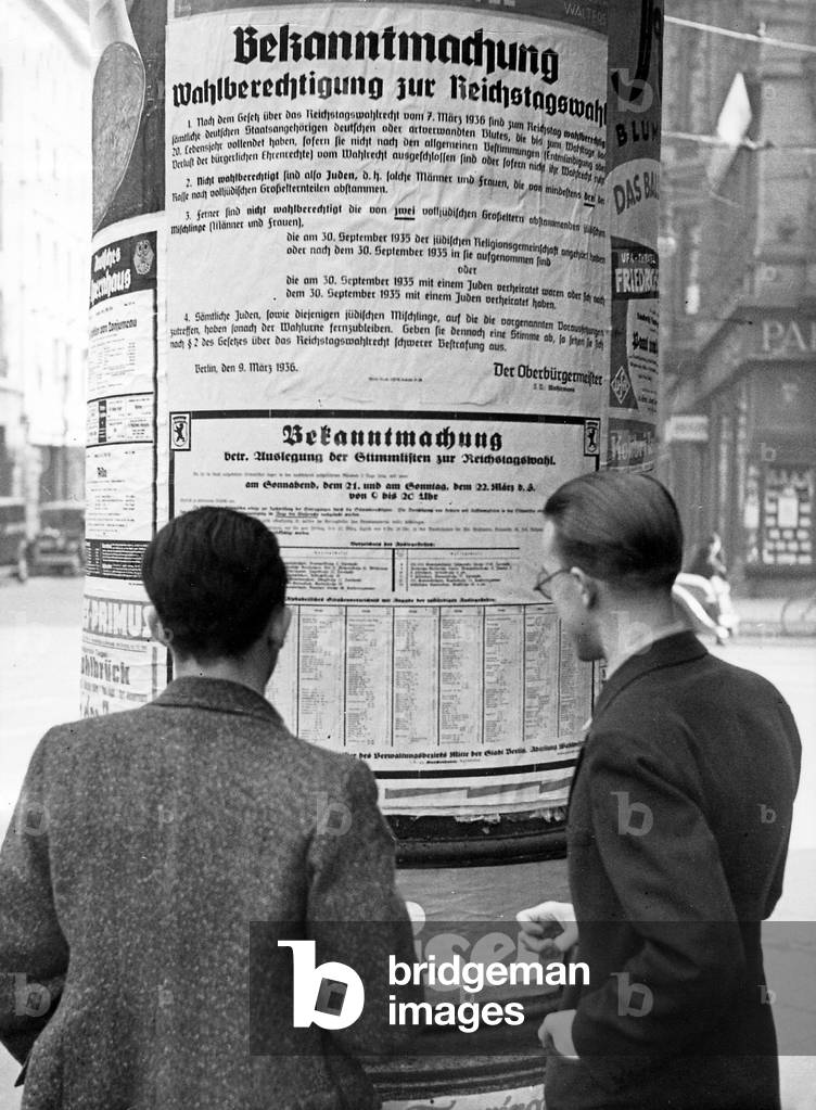 Announcement concerning the Reichstag election, 1936 (b/w photo)