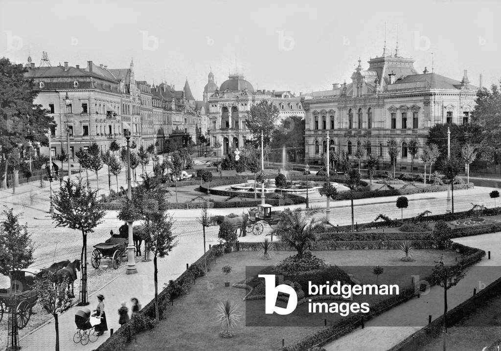 Schoenleinplatz in Bamberg (b/w photo)
