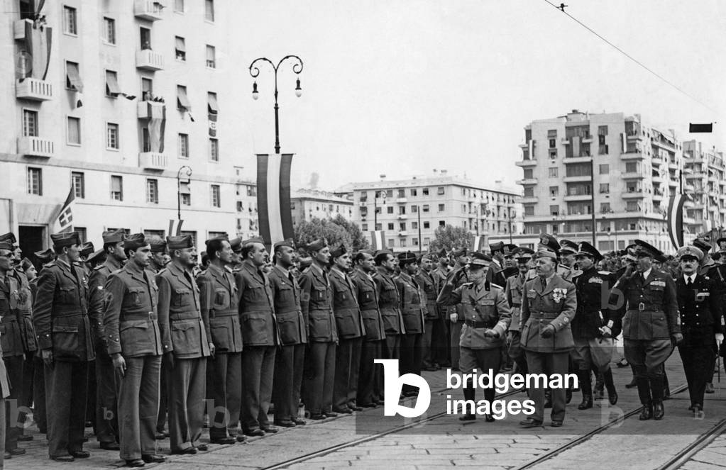 Return of Italian soldiers from Spain in Genoa, 1939