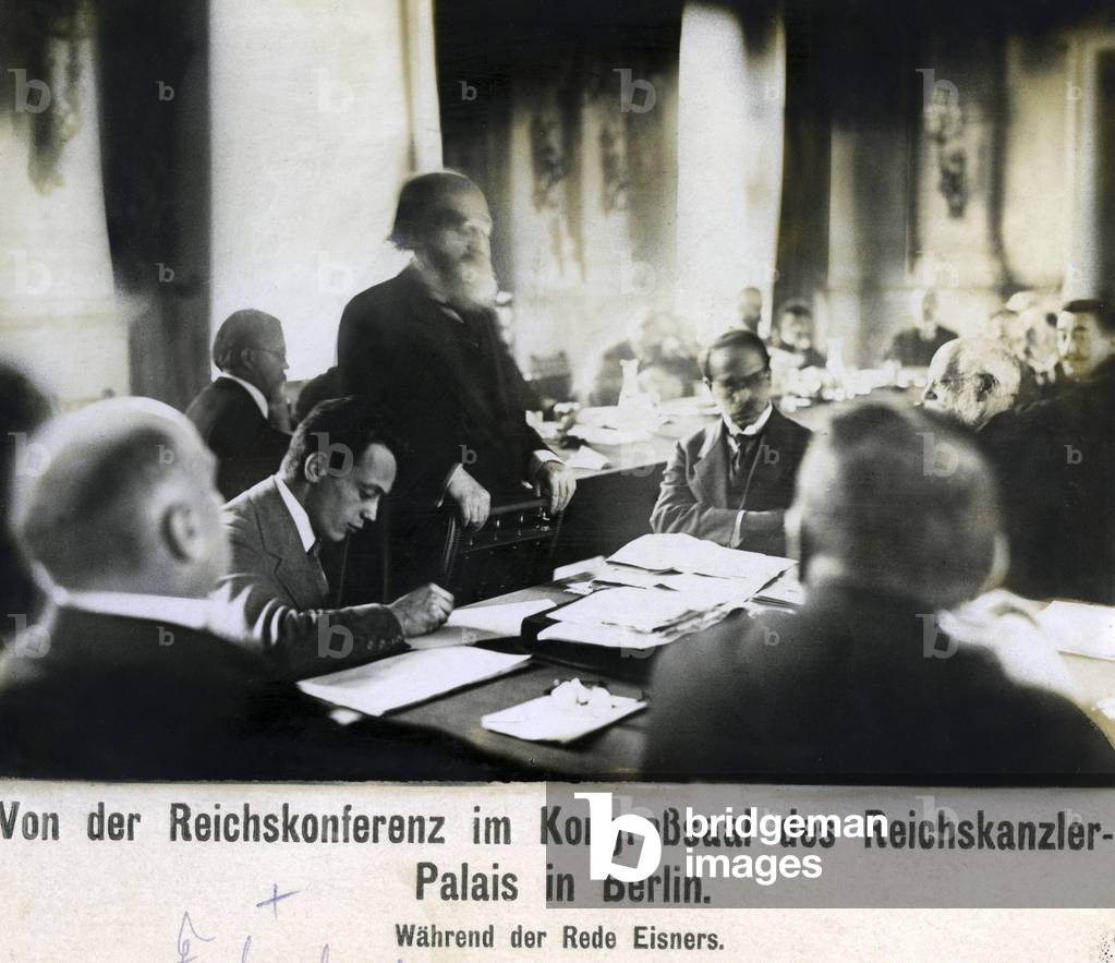 Kurt Eisner gave a speech at the Imperial Conference, 1918