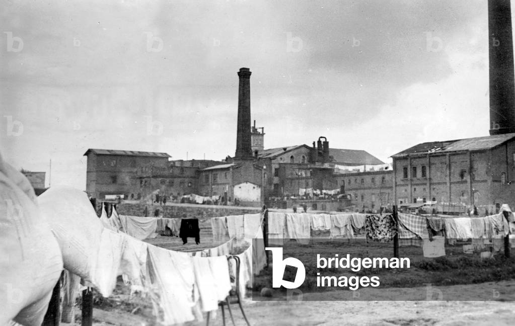 Ghetto of Kutno, 1940 (b/w photo)