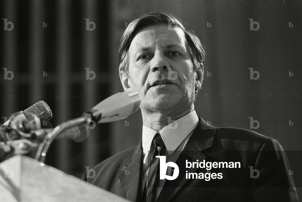 GERMAN Minister of Defence Helmut Schmidt during the Congress of the Socalist Party  (b/w photo)