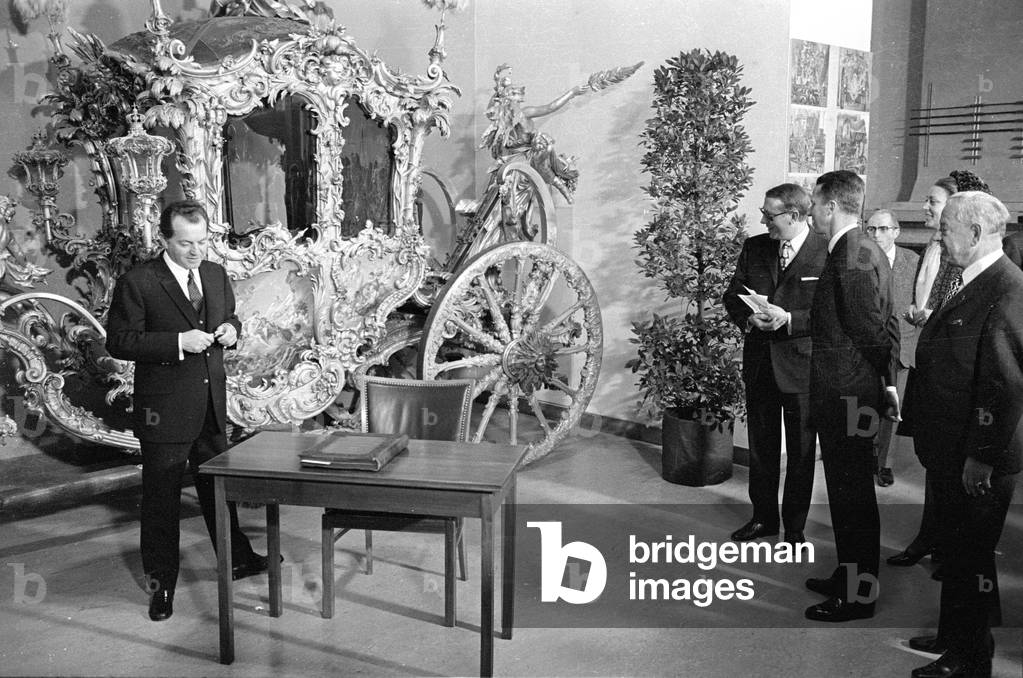 Belgian state visit to Munich, 1971 (b/w photo)