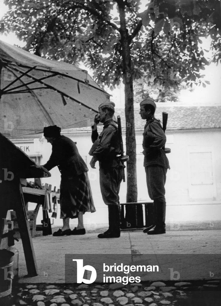 Soviet soldiers in the streets of Vienna, 1950s (b/w photo)