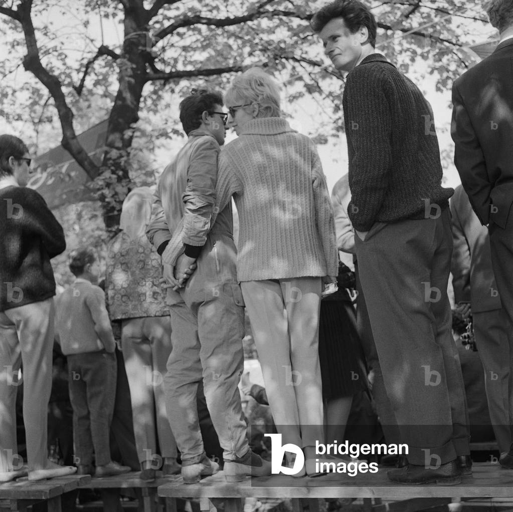 Soap-Box-Derby, 1950s (b/w photo)