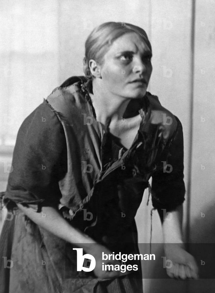 Margarete Melzer  (b/w photo)