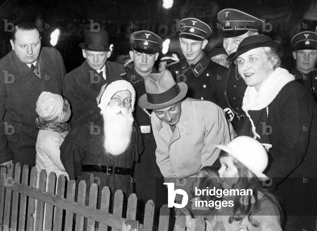 Reich Minister Dr. Josef Goebbels with family (b/w photo)