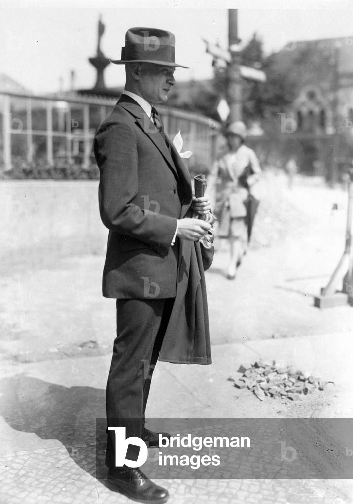 The impostor Harry Domela, 1927 (b/w photo)