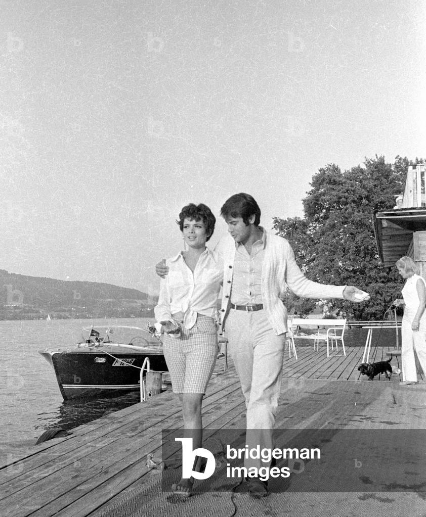 Uschi Glas and Roy Black at the Woerthersee, 1969 (b/w photo)