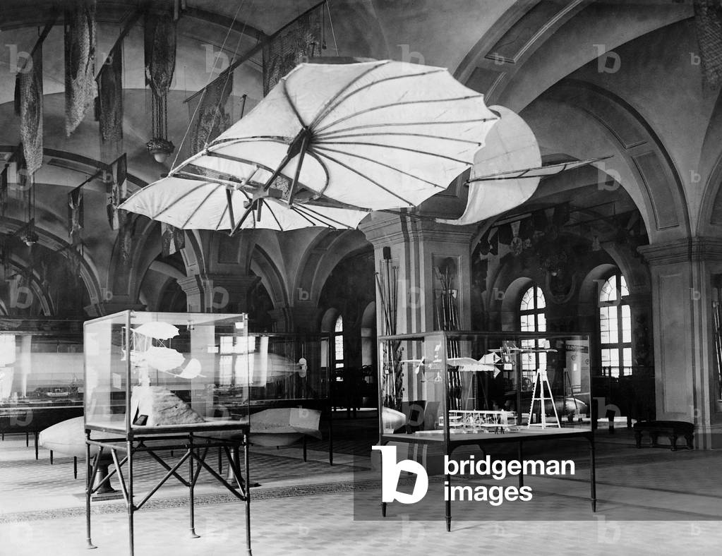 Flying machine of Otto Lilienthal, 1931 (b/w photo)