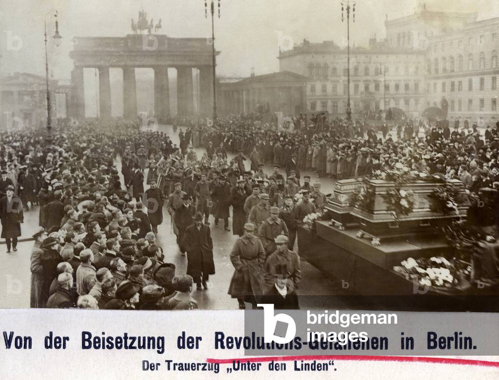 Funeral procession of the fallen of December 24, 1918