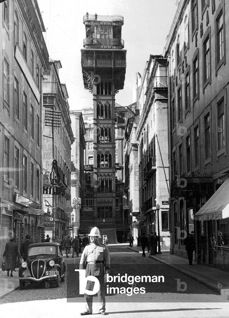 Santa Justa lift in Lisbon, 1937 (b/w photo)