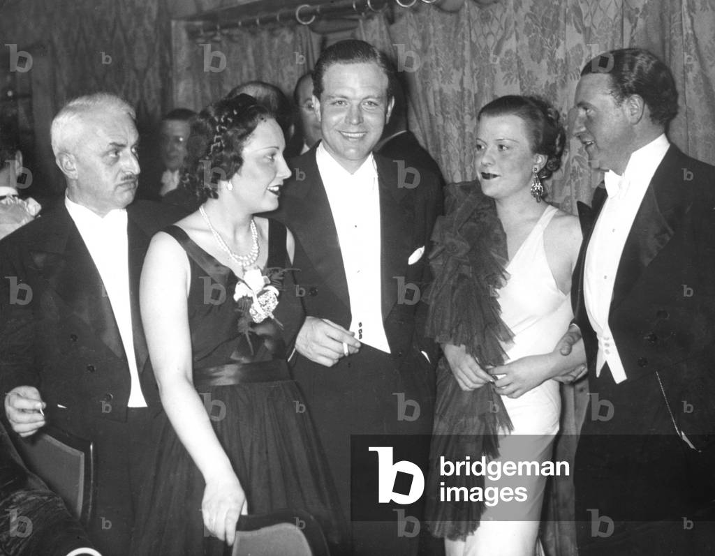 Lida Baarova at the Filmball im Zoo, 1935