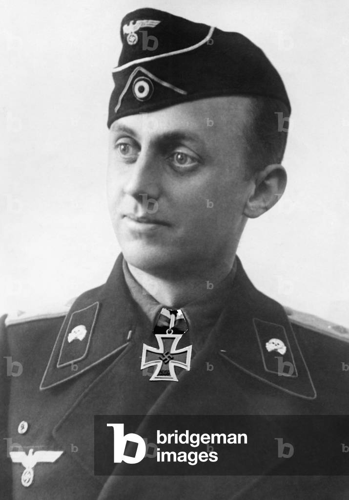 Knight's Cross bearer Alexander von Arentschildt, 1940 (b/w photo)