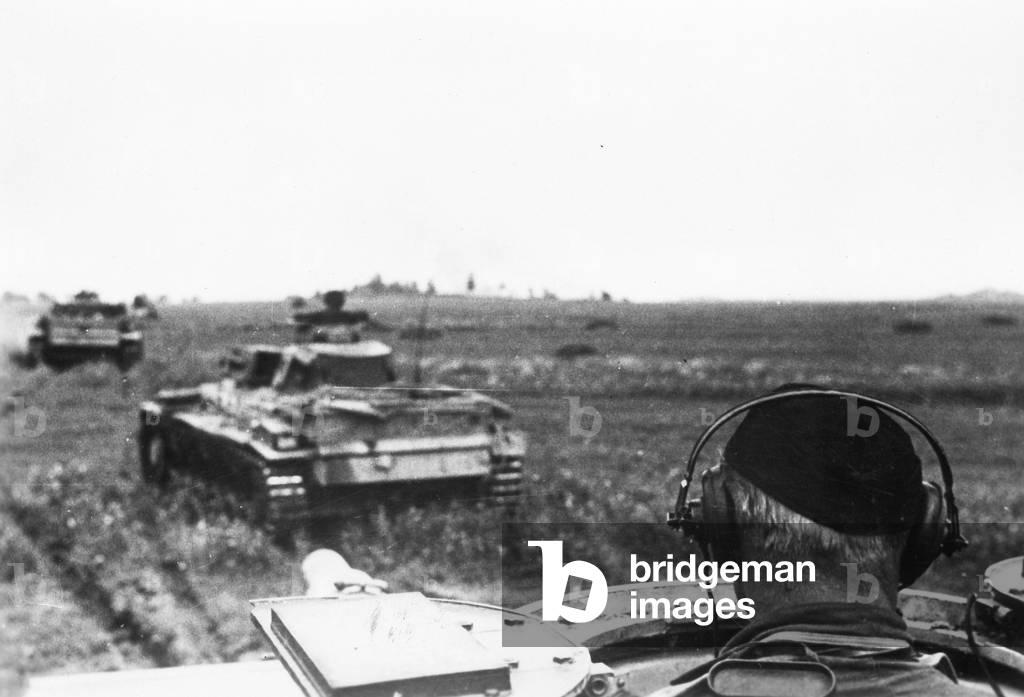 German tanks in the southern sector of the Eastern Front, 1942 (b/w photo)