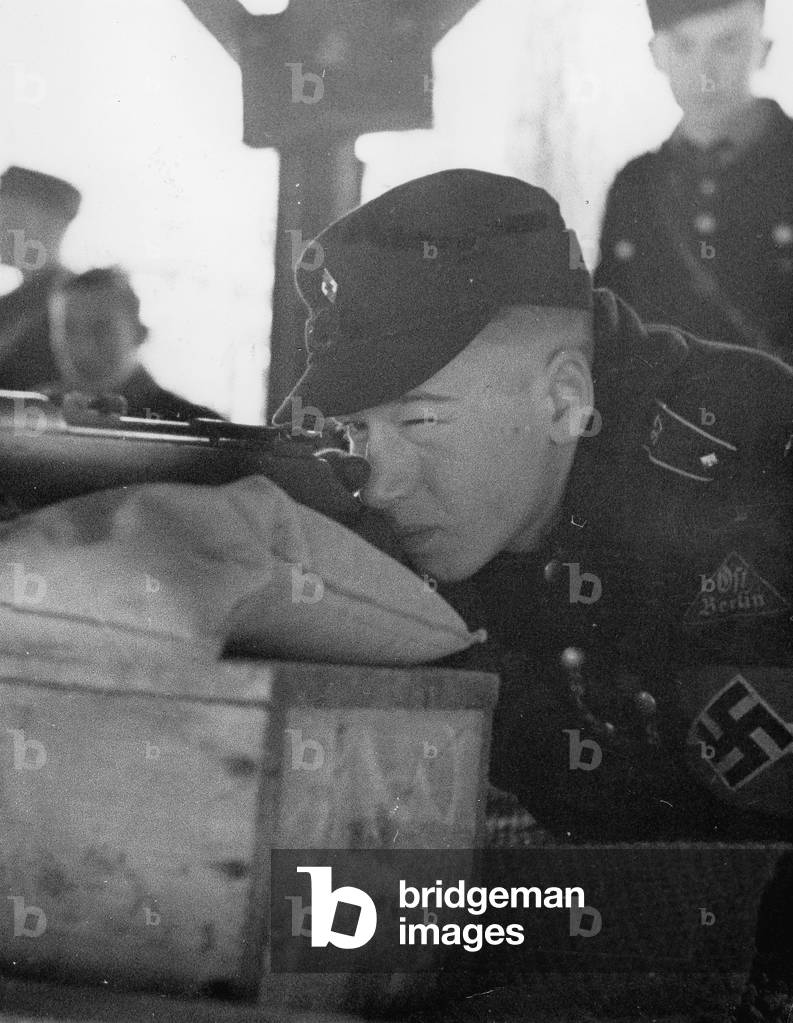 The training of the Hitler Youth during the Second World War, 1939 (b/w photo)