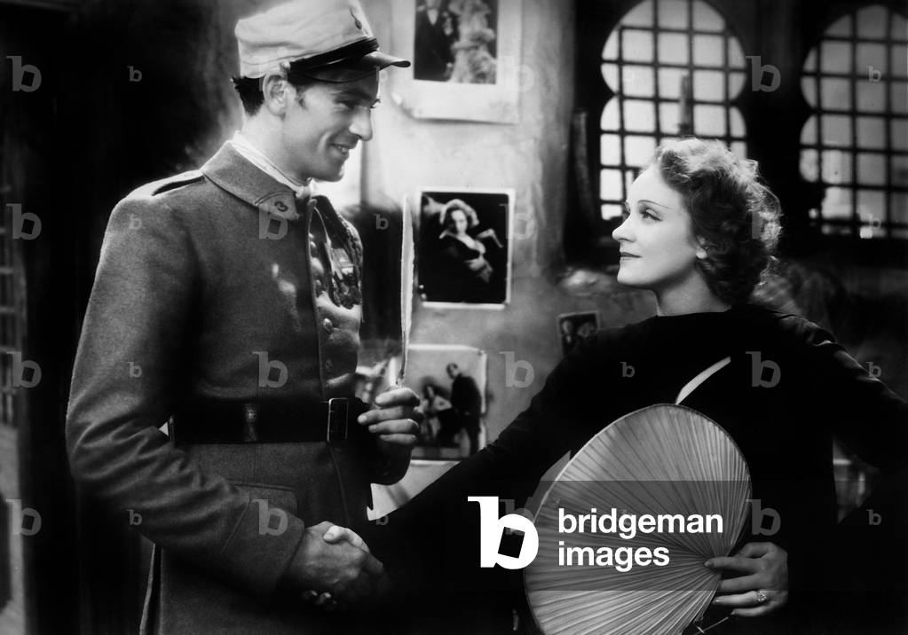 Marlene Dietrich and Gary Cooper in 'Morocco', 1930 (b/w photo)