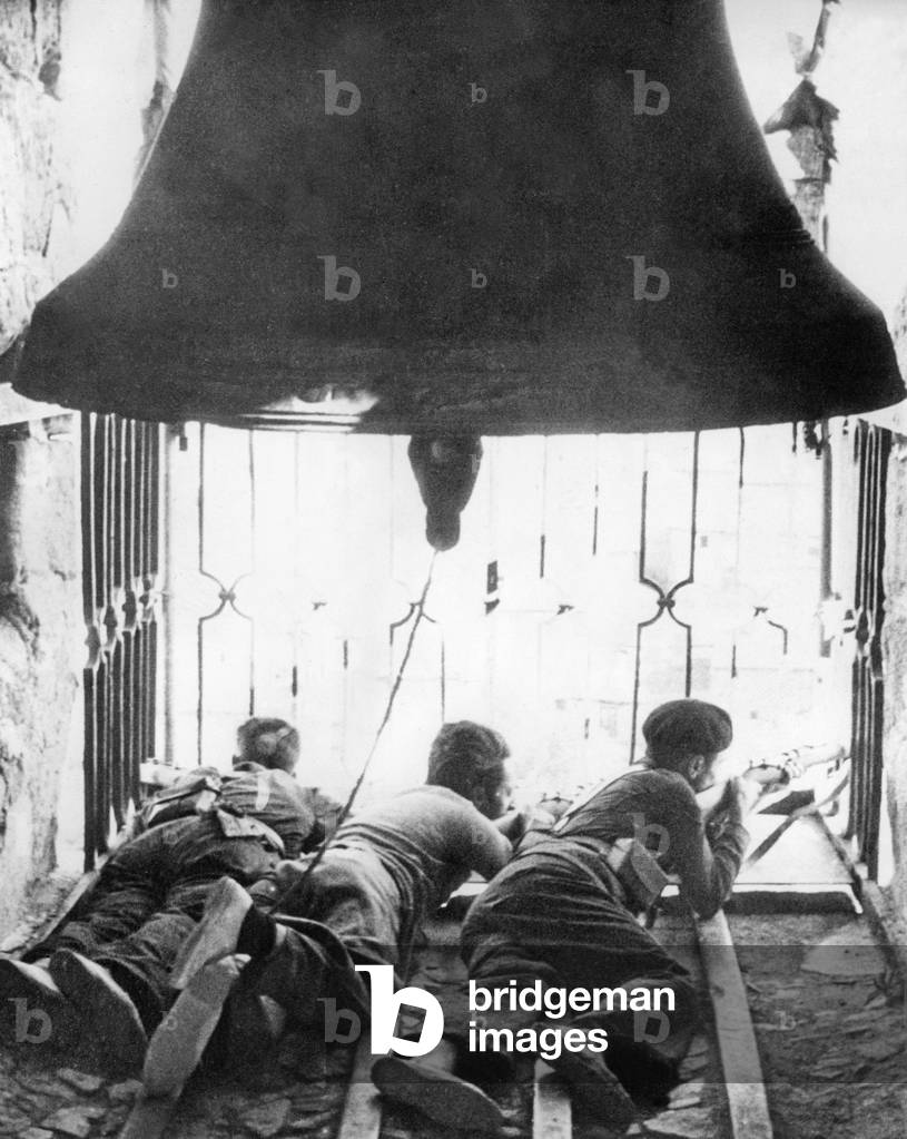 Republican snipers in the tower of the Cathedral of Siguenza, 1936