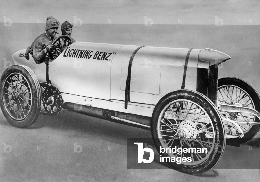 The Blitzen-Benz of 1909 (b/w photo)