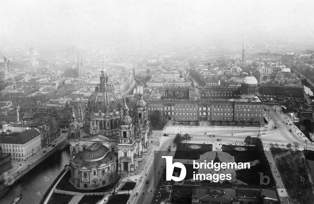 German Cathedral and the City Palace in Berlin, 1913 (b/w photo)