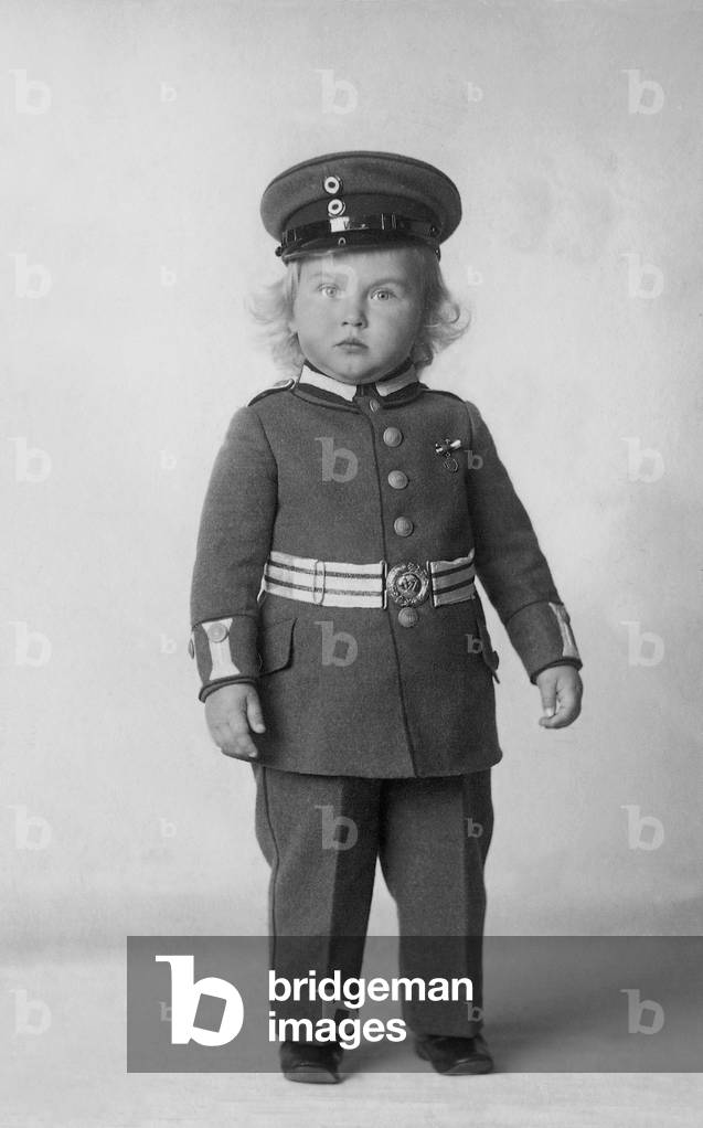Prince Alexander Ferdinand, 1914 (b/w photo)