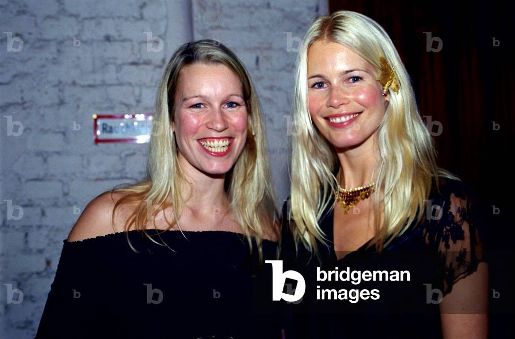 Sonsee Neu and Claudia Schiffer, 2002