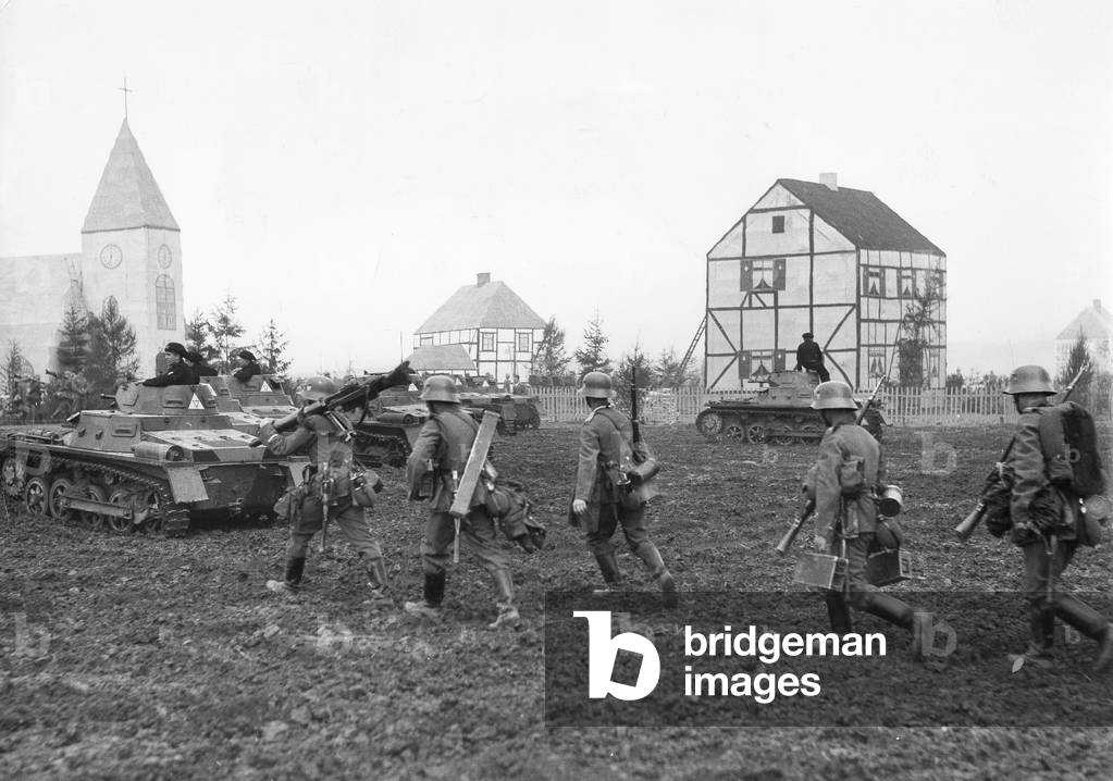 Panzer I and infantry during a presentation, 1935 (b/w photo)