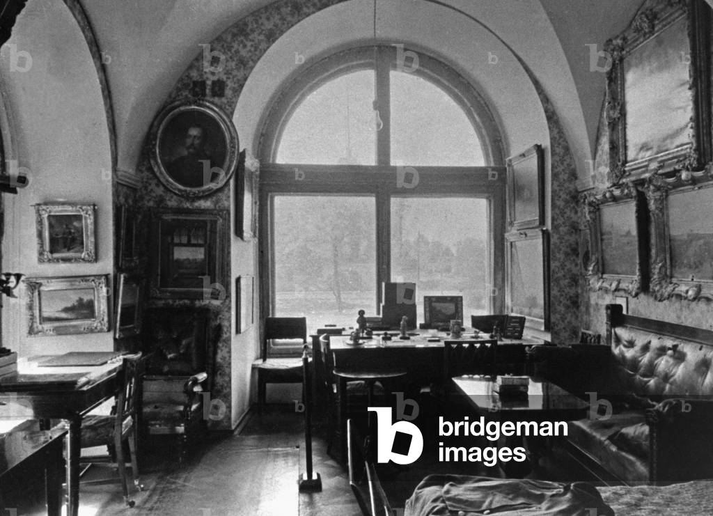 Workroom of Nicholas II., around 1905