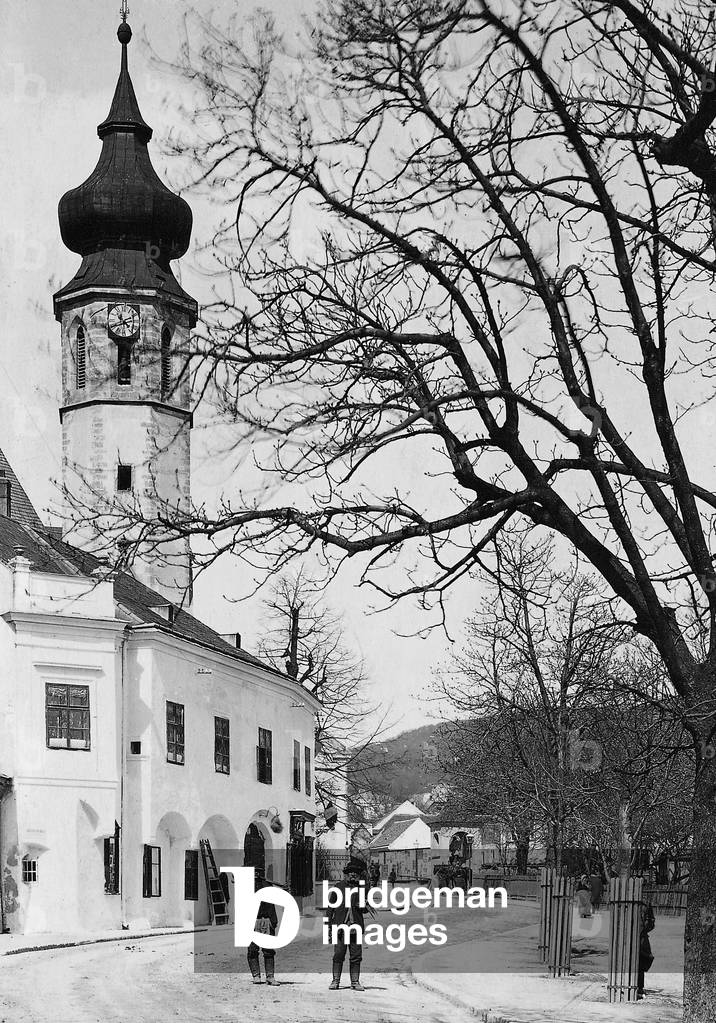 Church in Grinzing, 1921 (b/w photo)