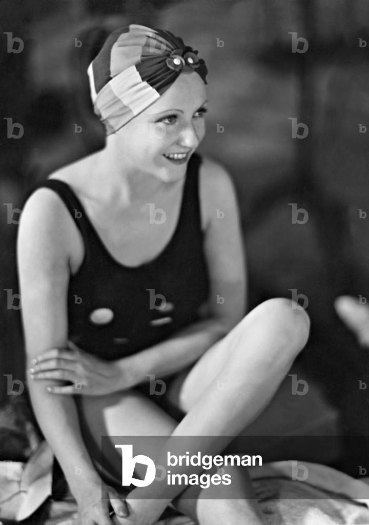 Charlotte Ander, 1933 (b/w photo)