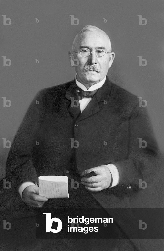 Julius Bluethner, 1903 (b/w photo)